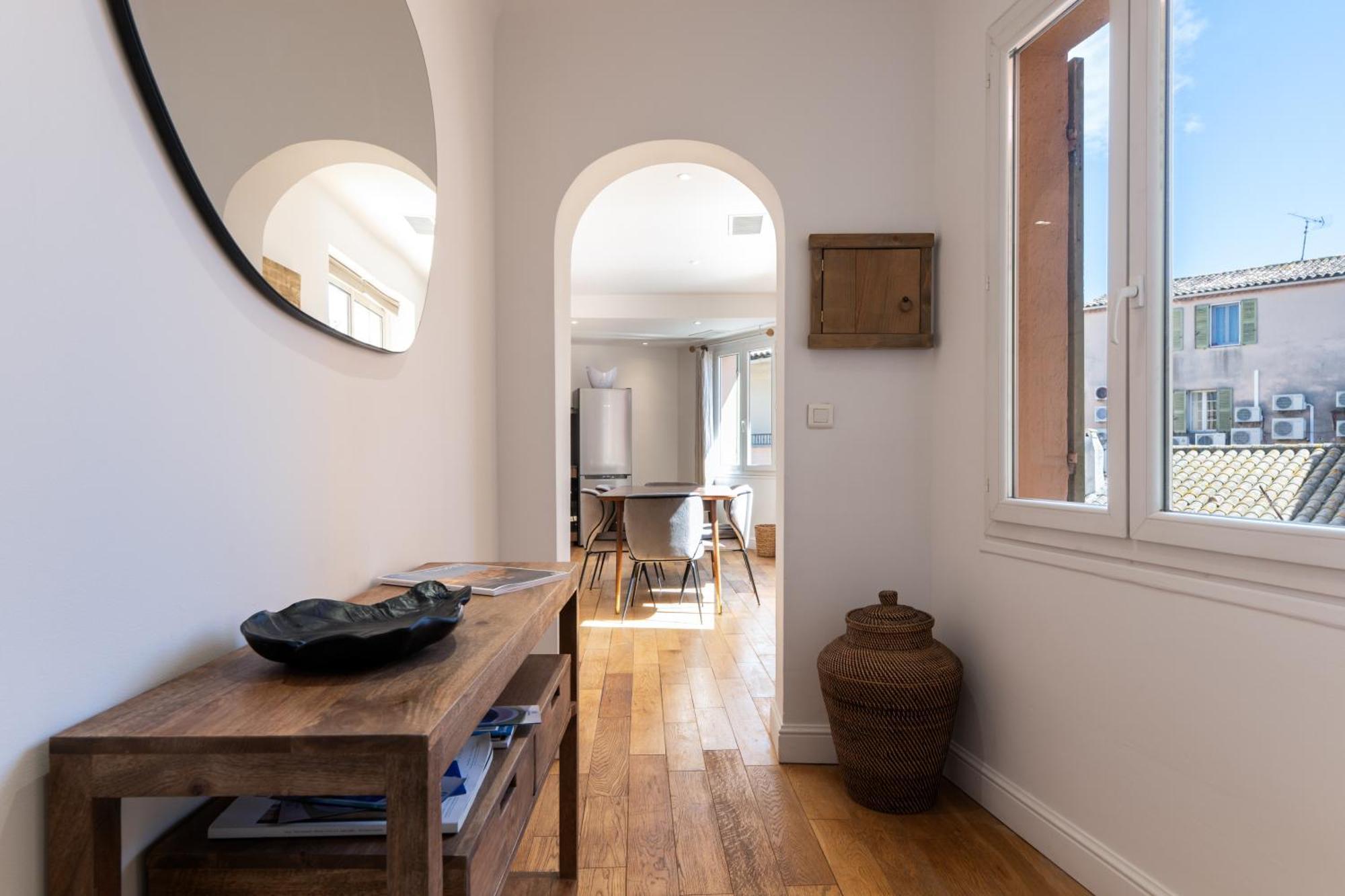 Appartement Place Des Lices 쎙뜨호뻬 외부 사진